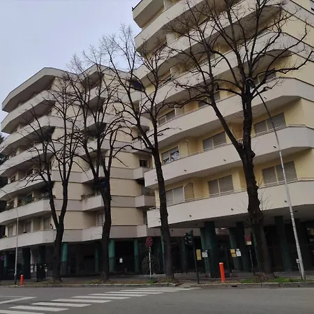 Apartment Pit Stop 2k21 - Mxp - *